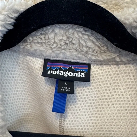 Patagonia Men's Classic Retro-X Jacket Red and Blue - Picture 2 of 8